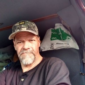 Meet your Posher, Gilbert